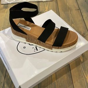 Steve Madden Bandi Black Sandals